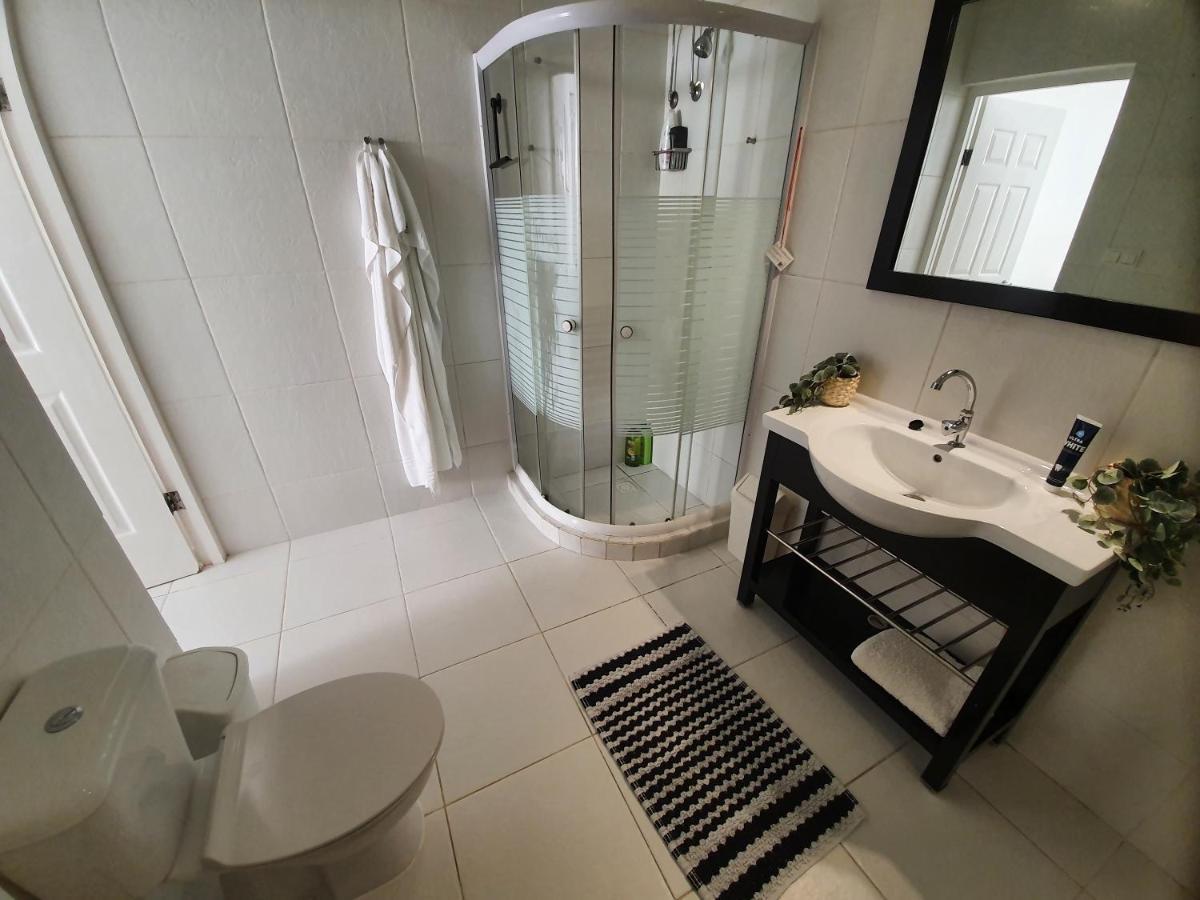 A2 APARTMENT budget at JAN THIEL Curacao Eksteriør billede